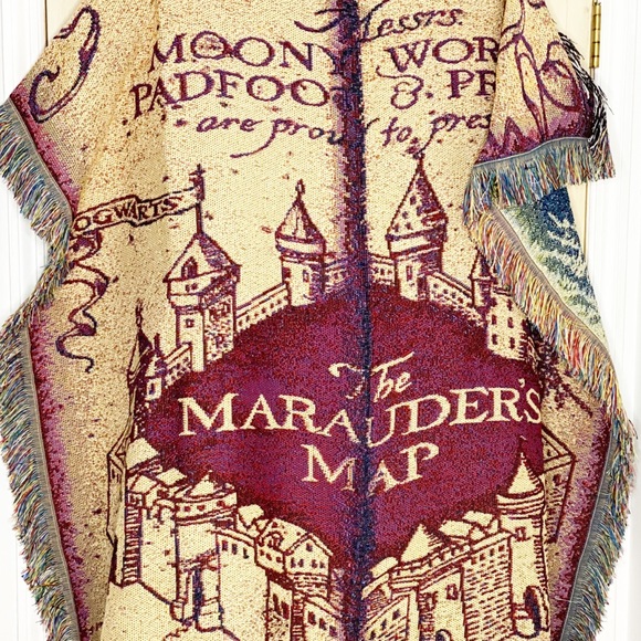 Harry Potter Marauder’s Map woven tapestry throw - Picture 2 of 6